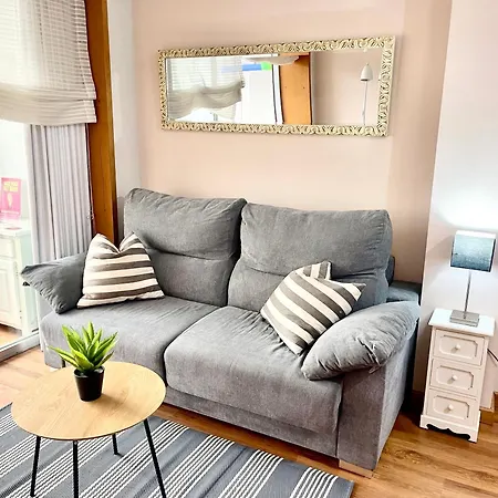 Apartment La Bleue, Boutique With Free Parking, Full Equipped In Fenals Lloret de Mar