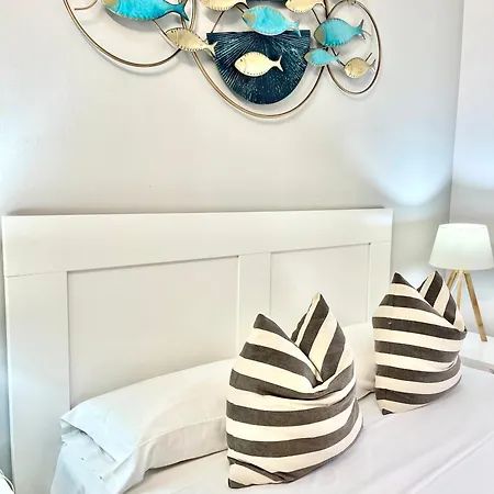 La Bleue, Boutique With Free Parking, Full Equipped In Fenals דירה יורט דה מאר