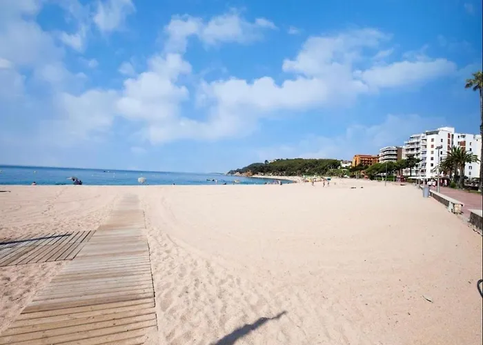 La Bleue, Boutique With Free Parking, Full Equipped In Fenals Апартаменты *