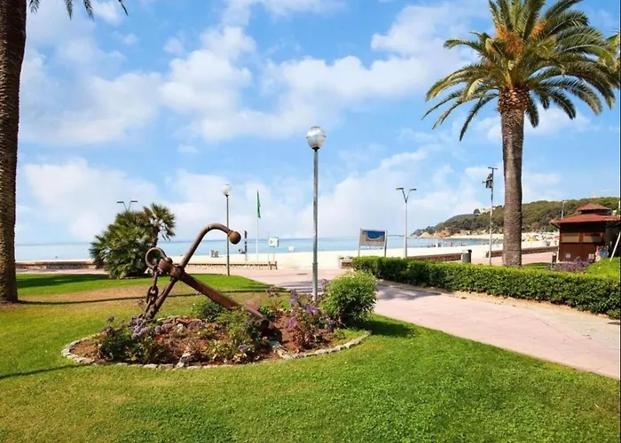 Apartman La Bleue, Boutique With Free Parking, Full Equipped In Fenals *