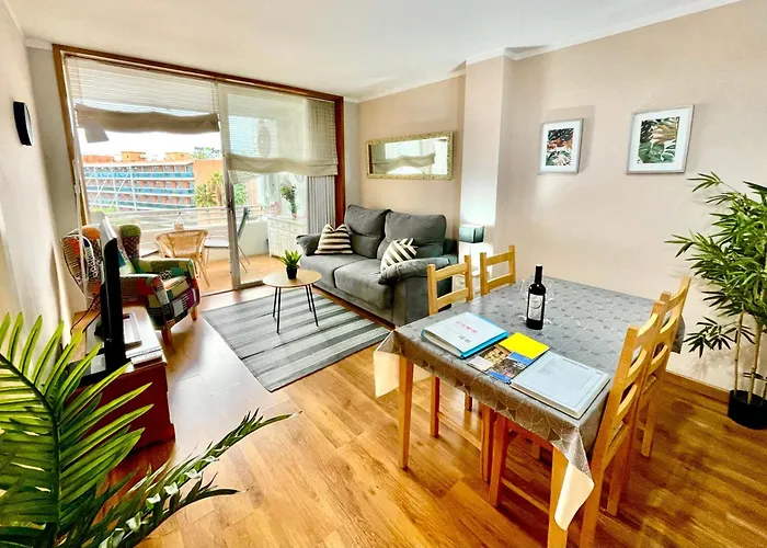 La Bleue, Boutique With Free Parking, Full Equipped In Fenals Apartman *