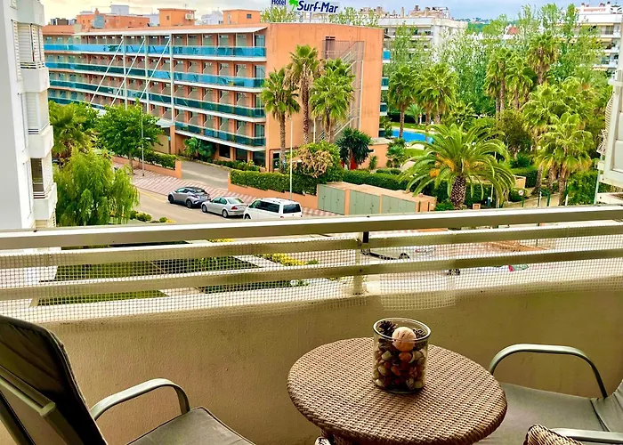 La Bleue, Boutique With Free Parking, Full Equipped In Fenals Apartman