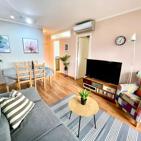 La Bleue, Boutique With Free Parking, Full Equipped In Fenals Appartement